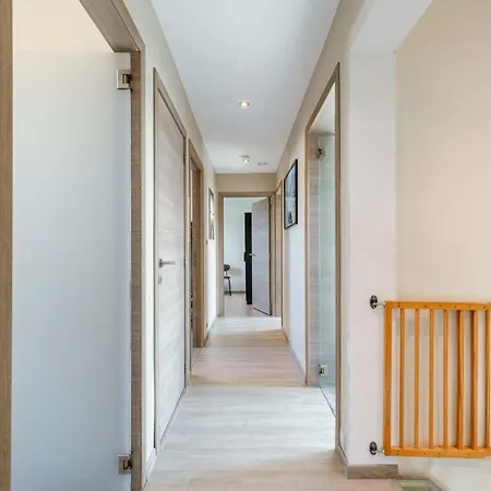Huswell - Spacious House With Garden And Parking Blankenberge